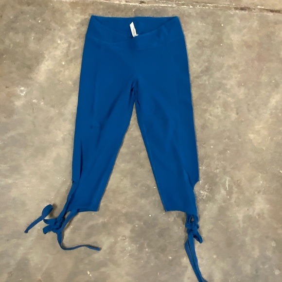 Free People Movement Blue Turnout Tie Ballet Yoga Leggings - Size Small OBO - Picture 2 of 8